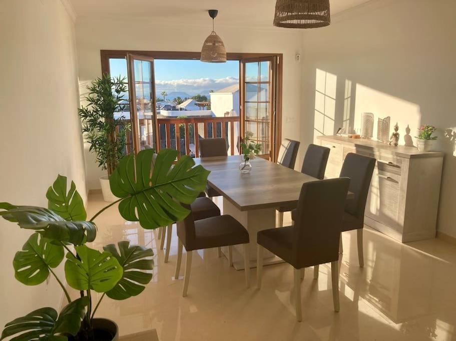 Luxury 4-Bedroom Villa With Heated Pool + Sea View Playa Blanca  Ngoại thất bức ảnh