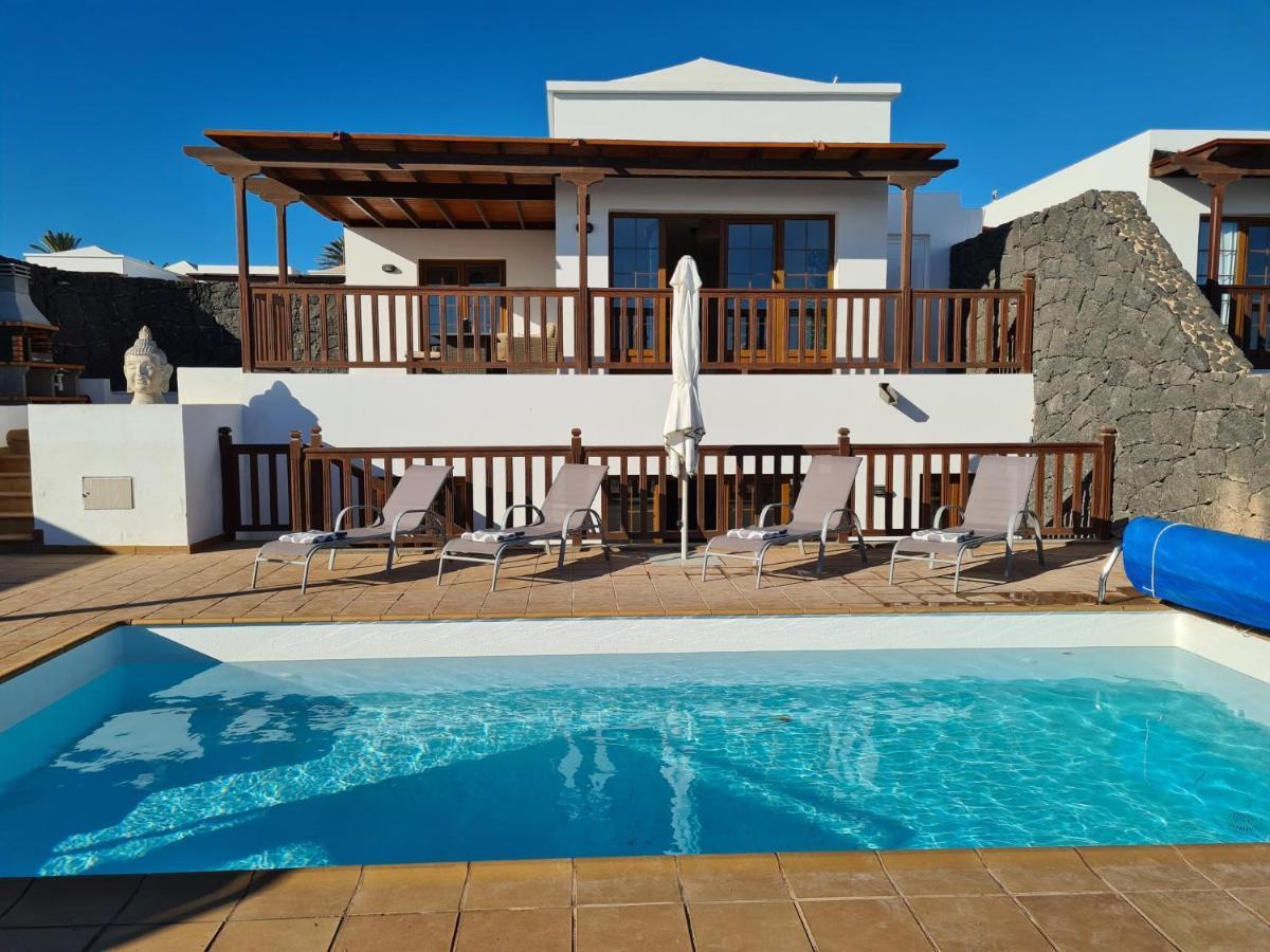 Luxury 4-Bedroom Villa With Heated Pool + Sea View Playa Blanca  Ngoại thất bức ảnh