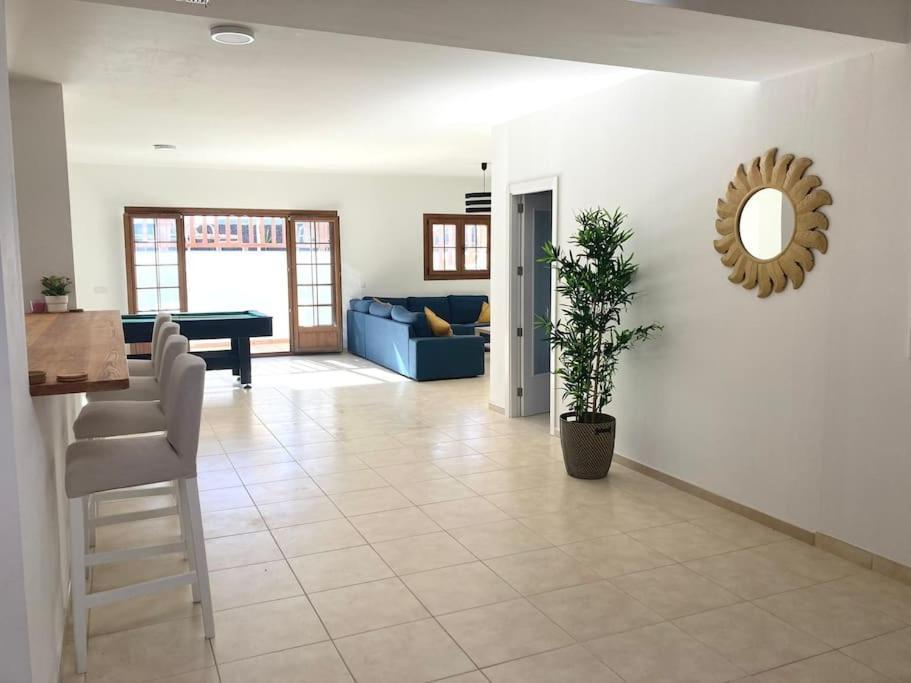 Luxury 4-Bedroom Villa With Heated Pool + Sea View Playa Blanca  Ngoại thất bức ảnh